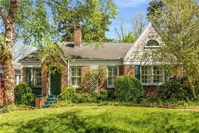 666 Yorkshire Road NE, Atlanta, GA 30306