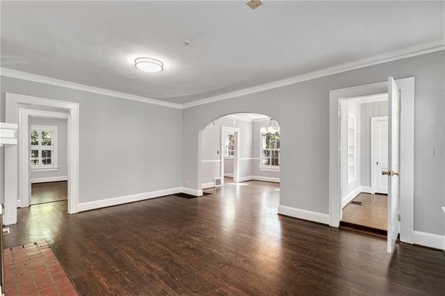 666 Yorkshire Road NE, Atlanta, GA 30306