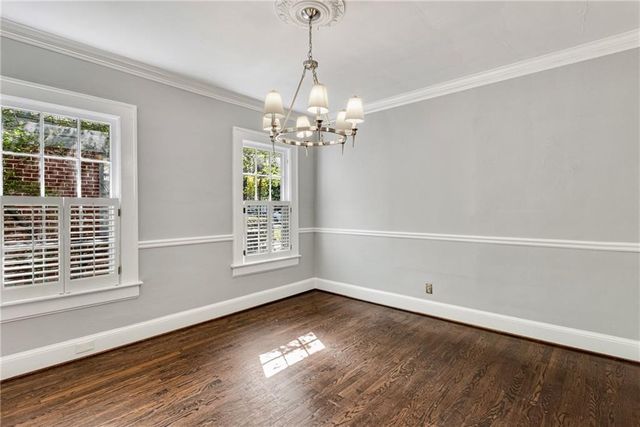666 Yorkshire Road NE, Atlanta, GA 30306