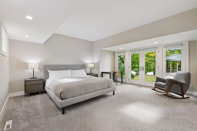 859 Excelsior Boulevard, Excelsior, MN 55331