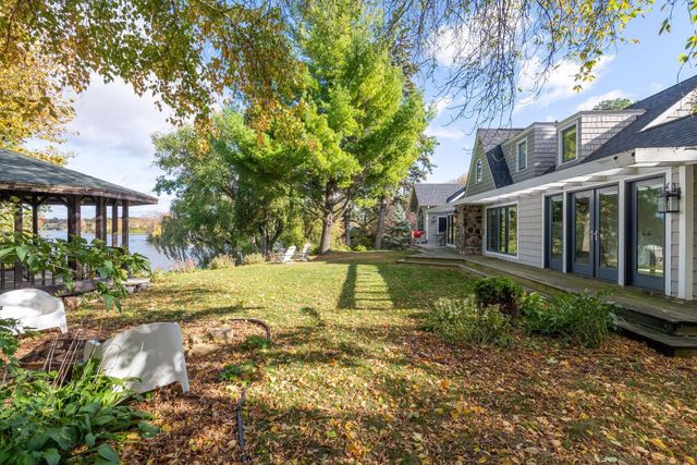 859 Excelsior Boulevard, Excelsior, MN 55331