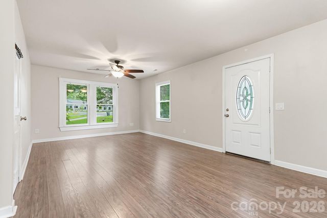 192 Flower House Loop, Troutman, NC 28166