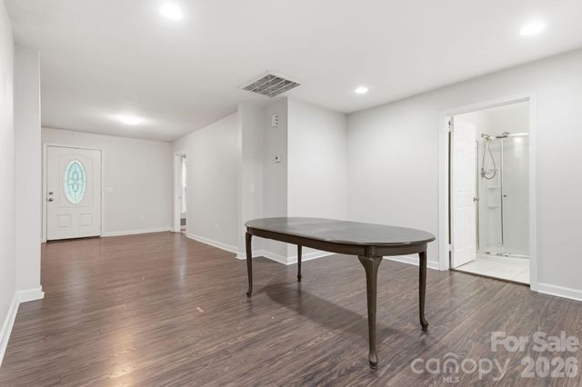 192 Flower House Loop, Troutman, NC 28166