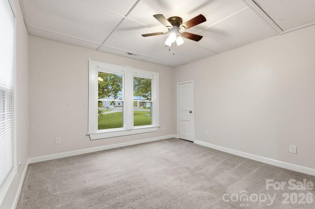 192 Flower House Loop, Troutman, NC 28166