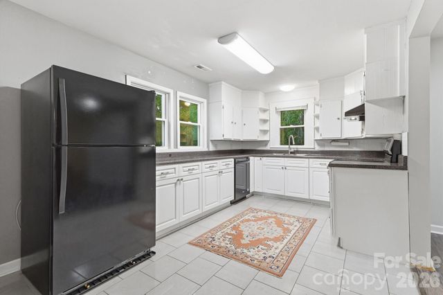 192 Flower House Loop, Troutman, NC 28166