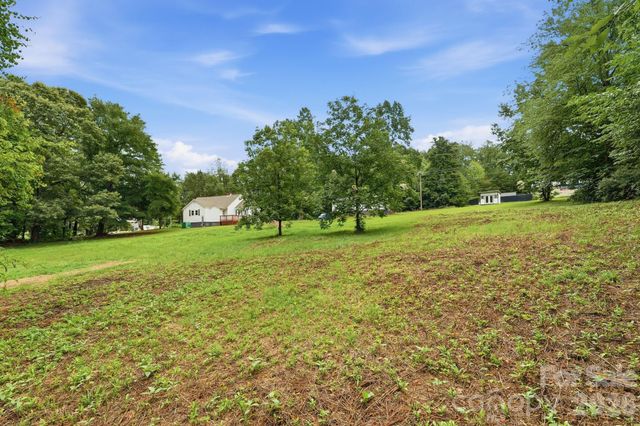 192 Flower House Loop, Troutman, NC 28166