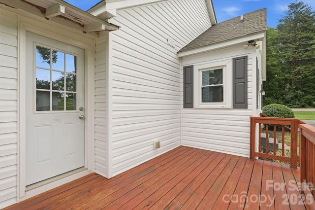 192 Flower House Loop, Troutman, NC 28166