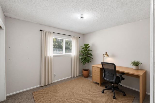 3028 W San Jose Avenue, Fresno, CA 93711