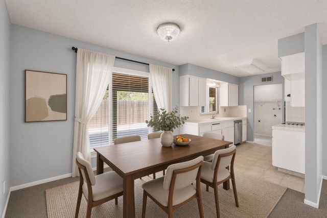 3028 W San Jose Avenue, Fresno, CA 93711