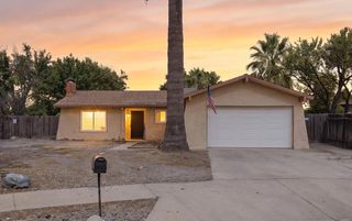 3028 W San Jose Avenue, Fresno, CA 93711