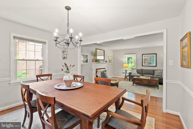 8519 BUCKBOARD DR, Alexandria, VA 22308