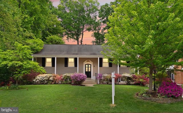 8519 BUCKBOARD DR, Alexandria, VA 22308