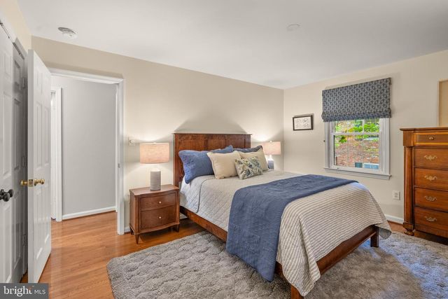 8519 BUCKBOARD DR, Alexandria, VA 22308