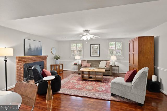 8519 BUCKBOARD DR, Alexandria, VA 22308