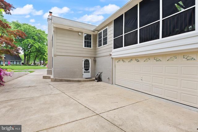 8519 BUCKBOARD DR, Alexandria, VA 22308