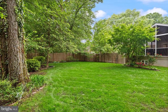 8519 BUCKBOARD DR, Alexandria, VA 22308