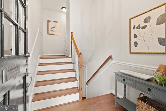 8519 BUCKBOARD DR, Alexandria, VA 22308