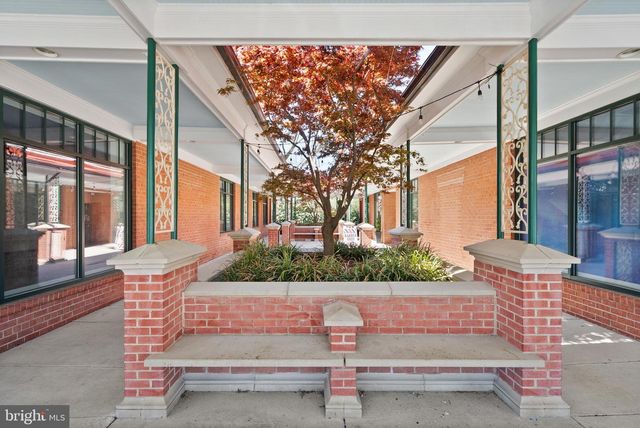 8519 BUCKBOARD DR, Alexandria, VA 22308
