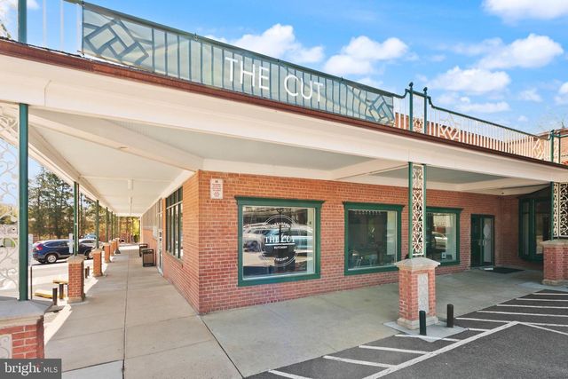 8519 BUCKBOARD DR, Alexandria, VA 22308