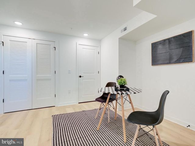 1547 S DOVER ST, Philadelphia, PA 19146