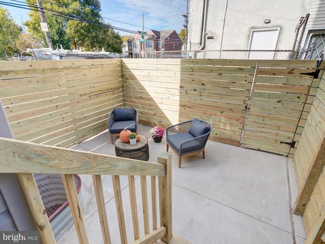 1547 S DOVER ST, Philadelphia, PA 19146