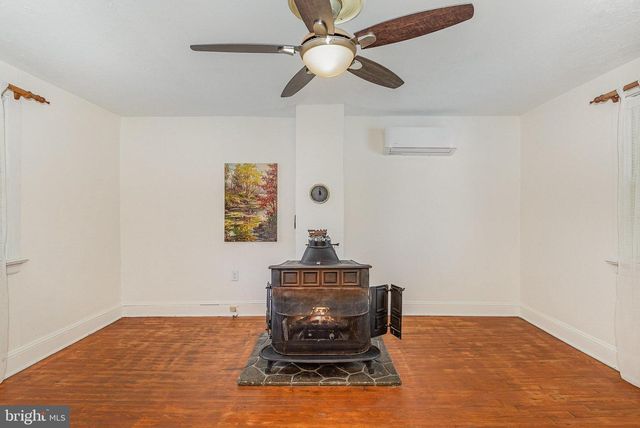 7934 COURTHOUSE RD, Spotsylvania, VA 22551