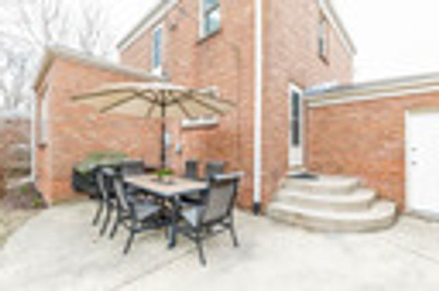 509 S Brainard Avenue, La Grange, IL 60525