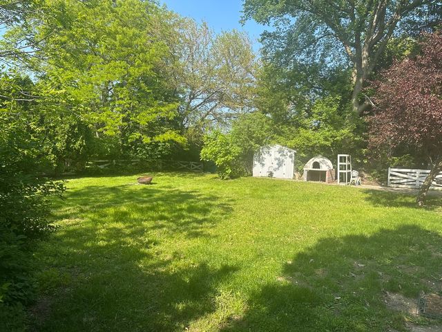 3896 Drexel Avenue, Gurnee, IL 60031