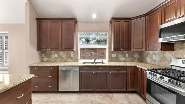 7906 Hazy Brook Lane, Humble, TX 77396
