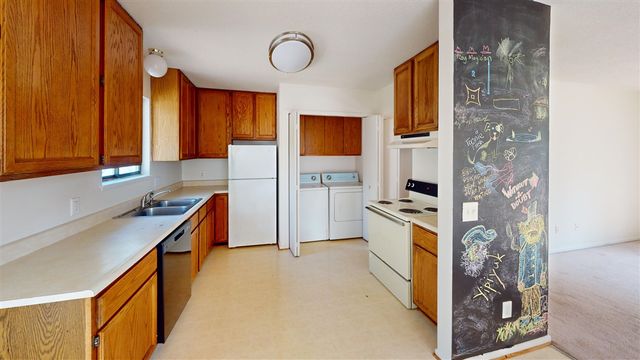 795 N Maple Road, Ann Arbor, MI 48103