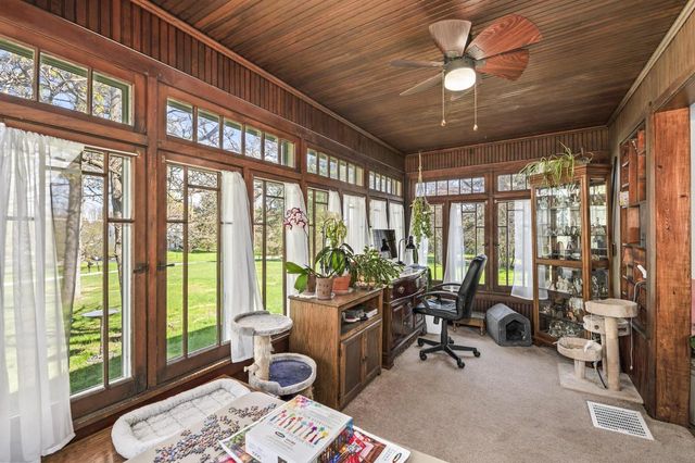 S51W30943 Old Village ROAD, Mukwonago, WI 53149
