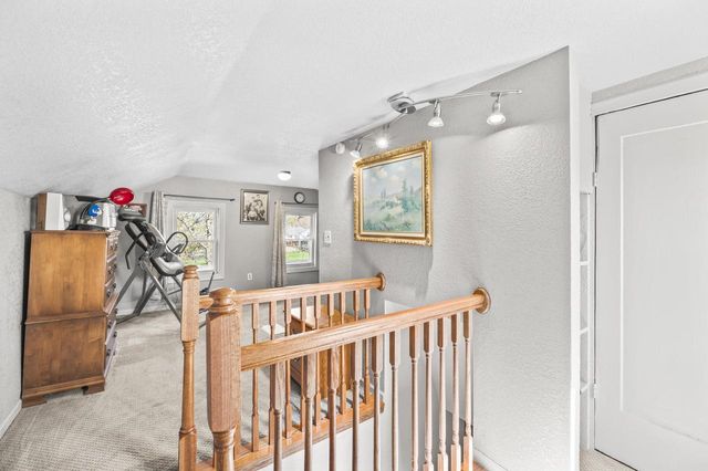 S51W30943 Old Village ROAD, Mukwonago, WI 53149