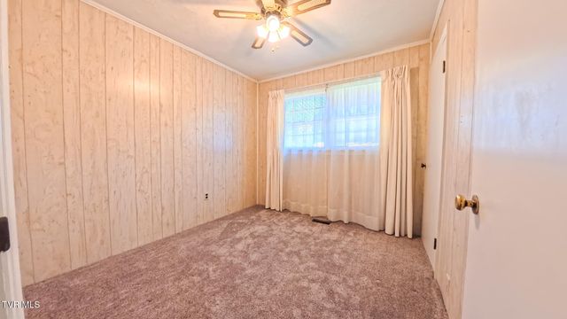 212 Hemlock Road, Bristol, TN 37620