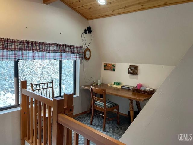 1531 Alta Sierra Road, Wofford Heights, CA 93285