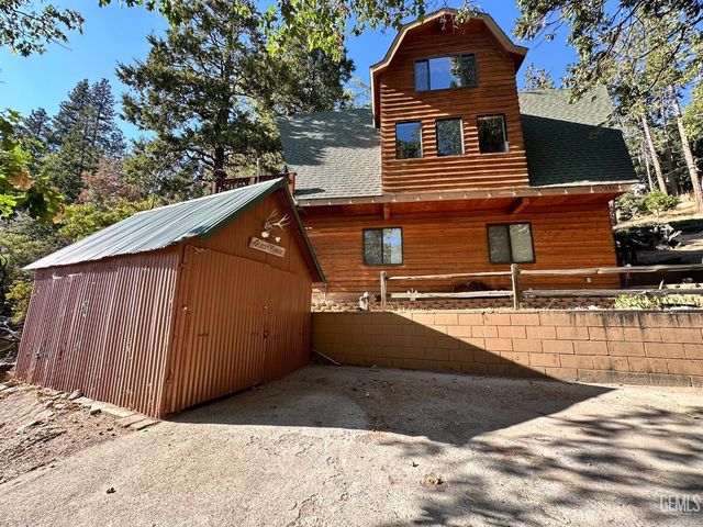 1531 Alta Sierra Road, Wofford Heights, CA 93285