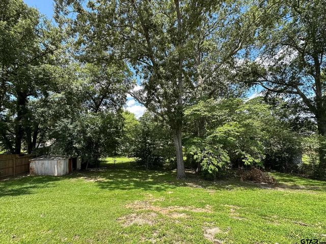 3727 Linda Kaye Dr, Longview, TX 75604