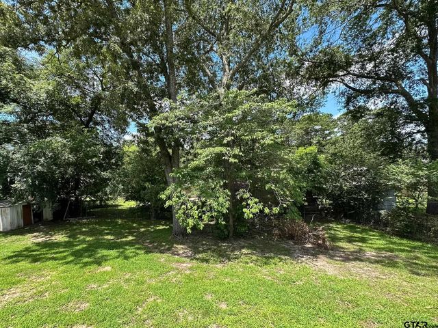 3727 Linda Kaye Dr, Longview, TX 75604