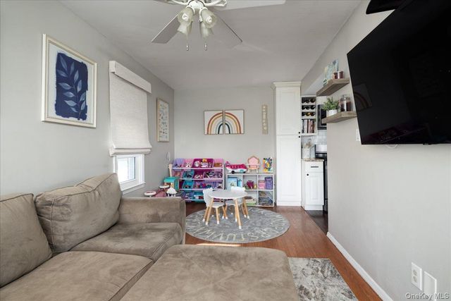 3195 Nantucket Lane, Oceanside, NY 11572