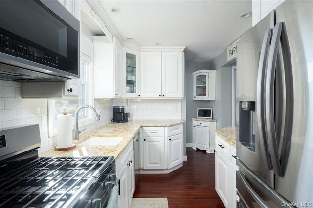 3195 Nantucket Lane, Oceanside, NY 11572