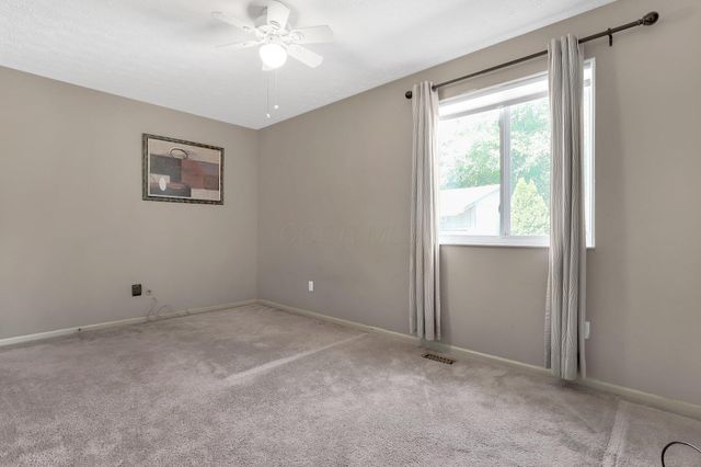 5763 Stormcroft Avenue, Westerville, OH 43081
