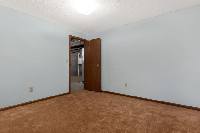 5763 Stormcroft Avenue, Westerville, OH 43081