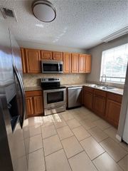 404 BANYON TREE CIRCLE 200, Maitland, FL 32751