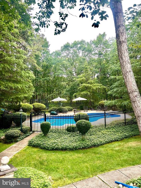 23 GEORGIA OKEEFE WAY, Marlton, NJ 08053