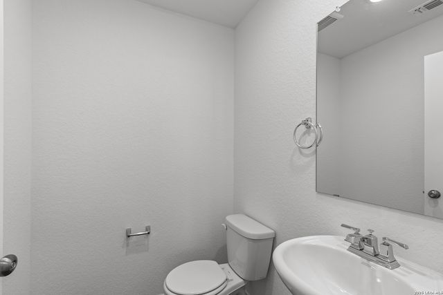 2955 Water Lotus, New Braunfels, TX 78130