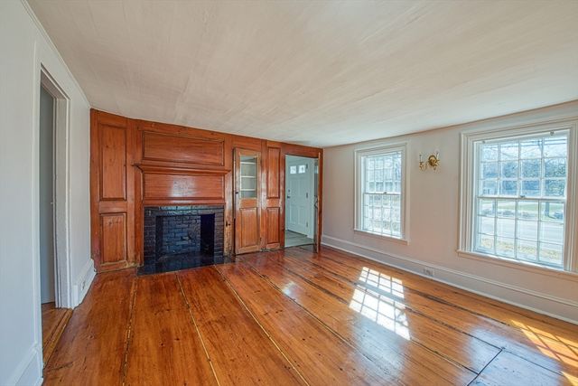 569 Main Street, Hanover, MA 02339