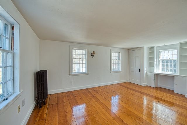 569 Main Street, Hanover, MA 02339