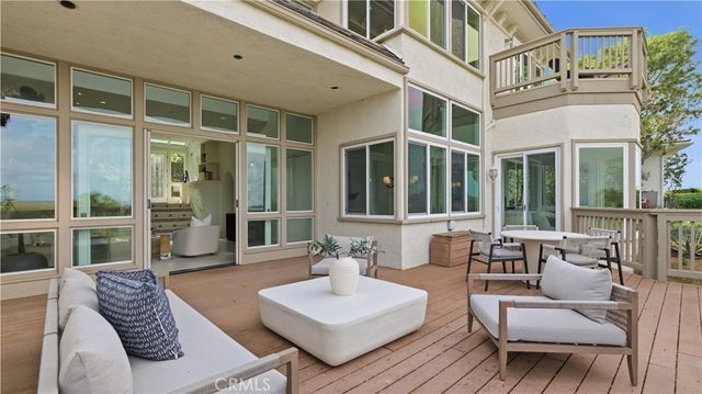 31 Saint Tropez, Newport Beach, CA 92660