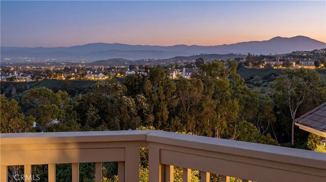 31 Saint Tropez, Newport Beach, CA 92660