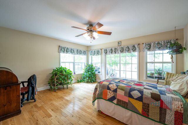 222 Bennie Camp Road, Dunlap, TN 37327
