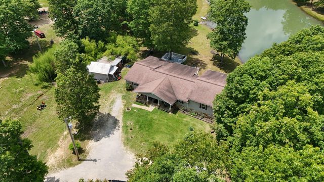 222 Bennie Camp Road, Dunlap, TN 37327